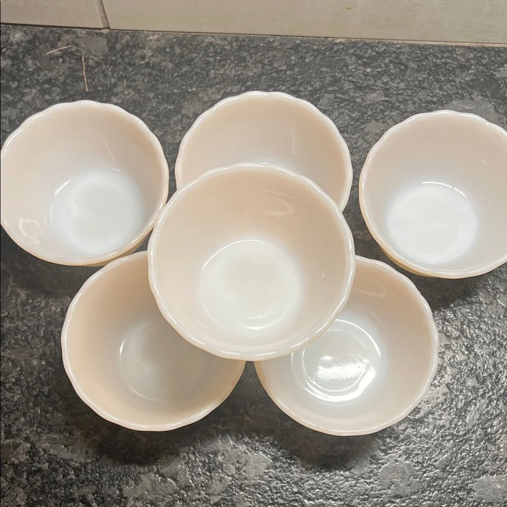 RARE 6 Dessert Cups. Vintage Fire King 6 oz Iridescent Peach Luster Like new!!